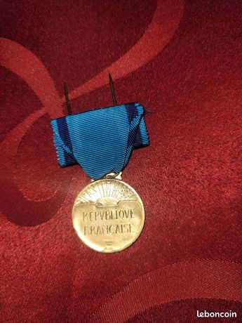 SPORTS Médaille, Pour la paix par le sport fme_790286 Médailles