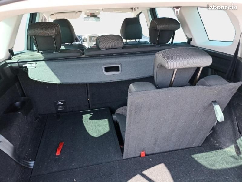 Renault Grand Scenic 1.7 Blue dCi 120ch Business 7 places (image 21)
