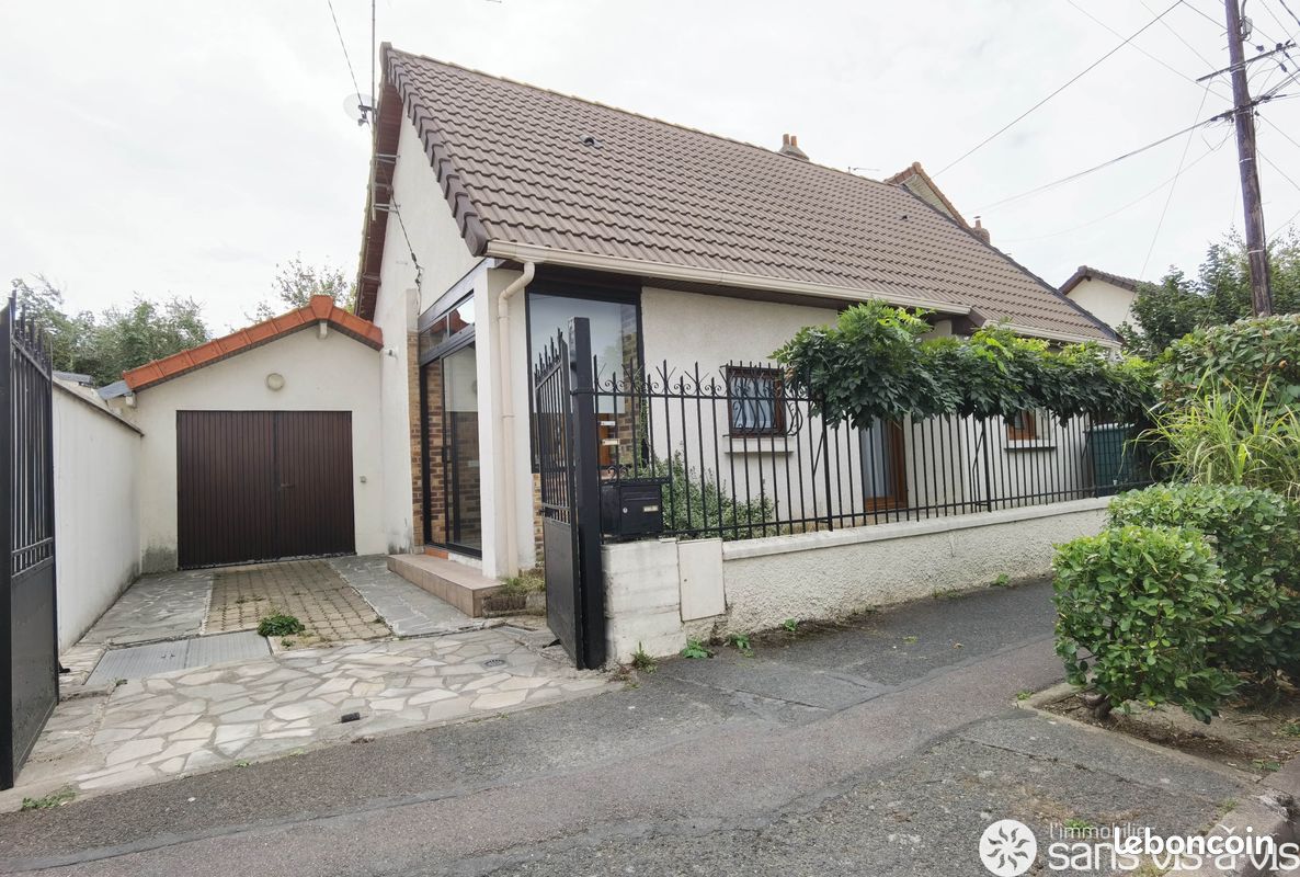 Maison 4 pièces 103 m² · à Neuilly-sur-Marne · 103 m² · 260 000 €