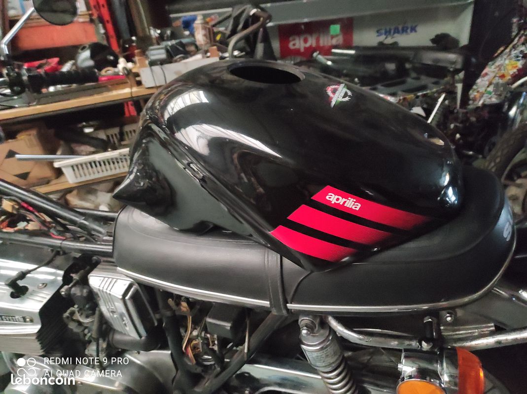 Carenage tete de fourche aprilia RS (image 2)