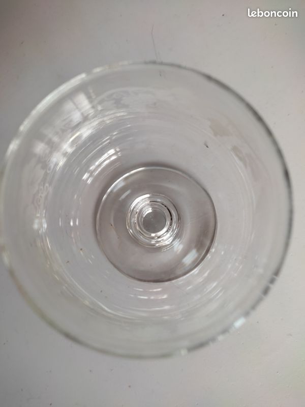 12 verres à pied (image 4)