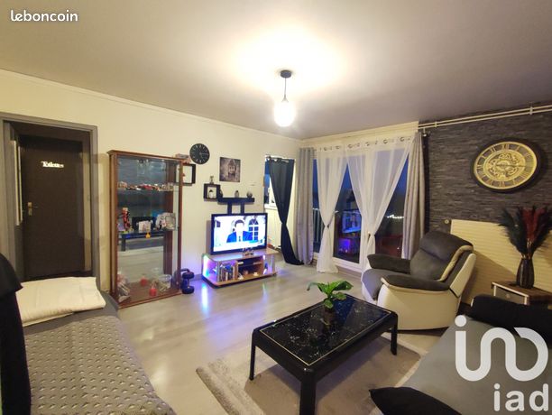 Studio 1 pièce 29 m²
