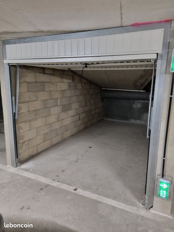 Box parking a vendre savigny-sur-orge · 14 400 €