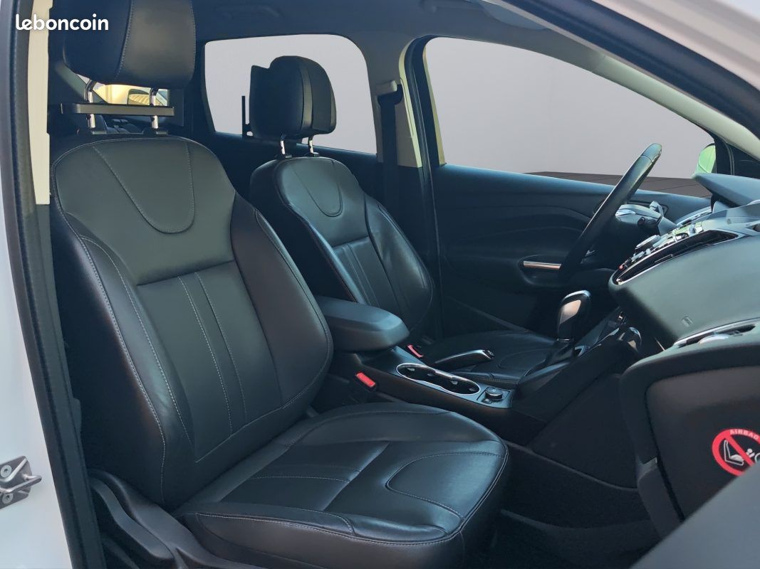 FORD KUGA II 2.0 TDCI 150 S&S TITANIUM 4X4 POWERSHIFT (image 12)