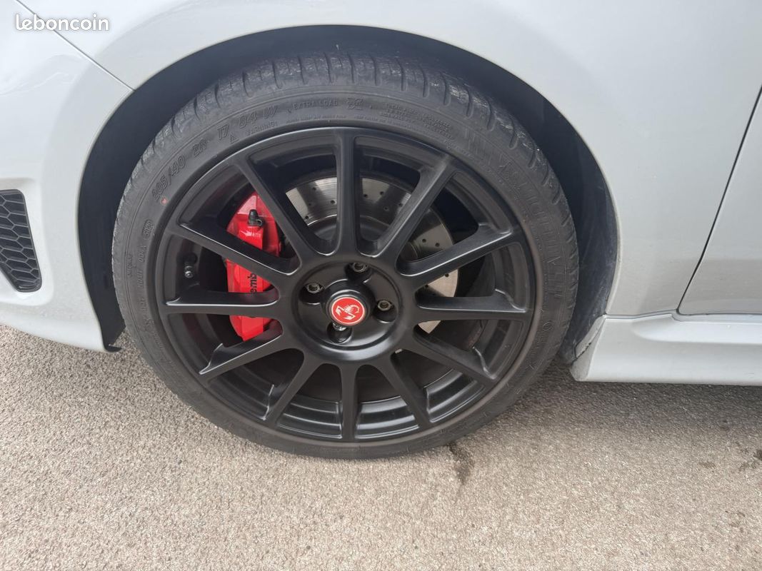 ABARTH 500 595 1.4 T-JET 180 ESSEESSE / Akrapovic + toit ouvrant / Garantie 12 mois (image 22)
