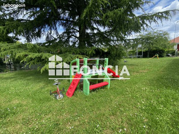 Maison a louer saint-germain-en-laye - 6 pièce(s) - 171 m2 - Surfyn