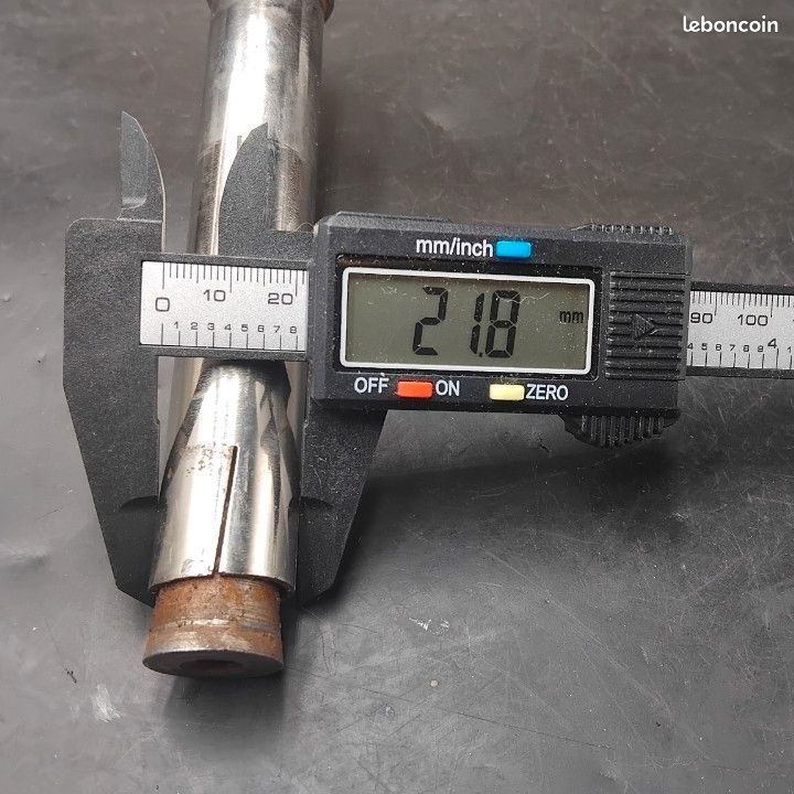 CINTRE GUIDON VELO Potence Ava Fendu Slotted Handlebars Clamp Peugeot Pa60 Px60 EUR 20,00