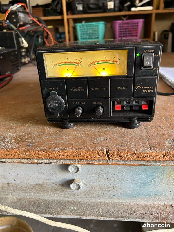 Alimentation 13,8V – 7/9A pour CB, CIBI et radioamateur | Used - Good | CFPF5,000 | Koné, North Province