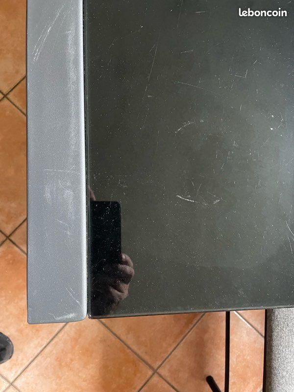 Table de salle verre et acier (image 3)