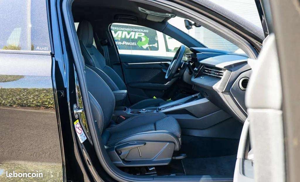 Audi A3 Sportback S line 45 TFSI e S-Tronic 272 ch * ACC * LED * GPS * Caméra de Recul * Sonos * Sièges Chauffants * 18 Pouces (image 25)