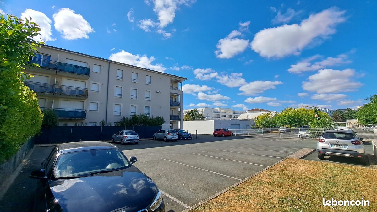 Appartement 3 pièces 70 m² · à Poitiers · 70 m² · 122 000 €
