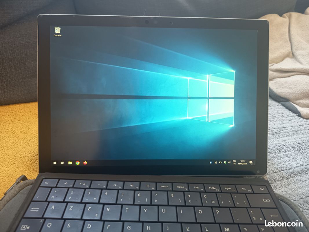 Surface Pro 5 i5 – SSD 128 Go – 4 Go RAM – Tablette PC avec clavier (image 3)