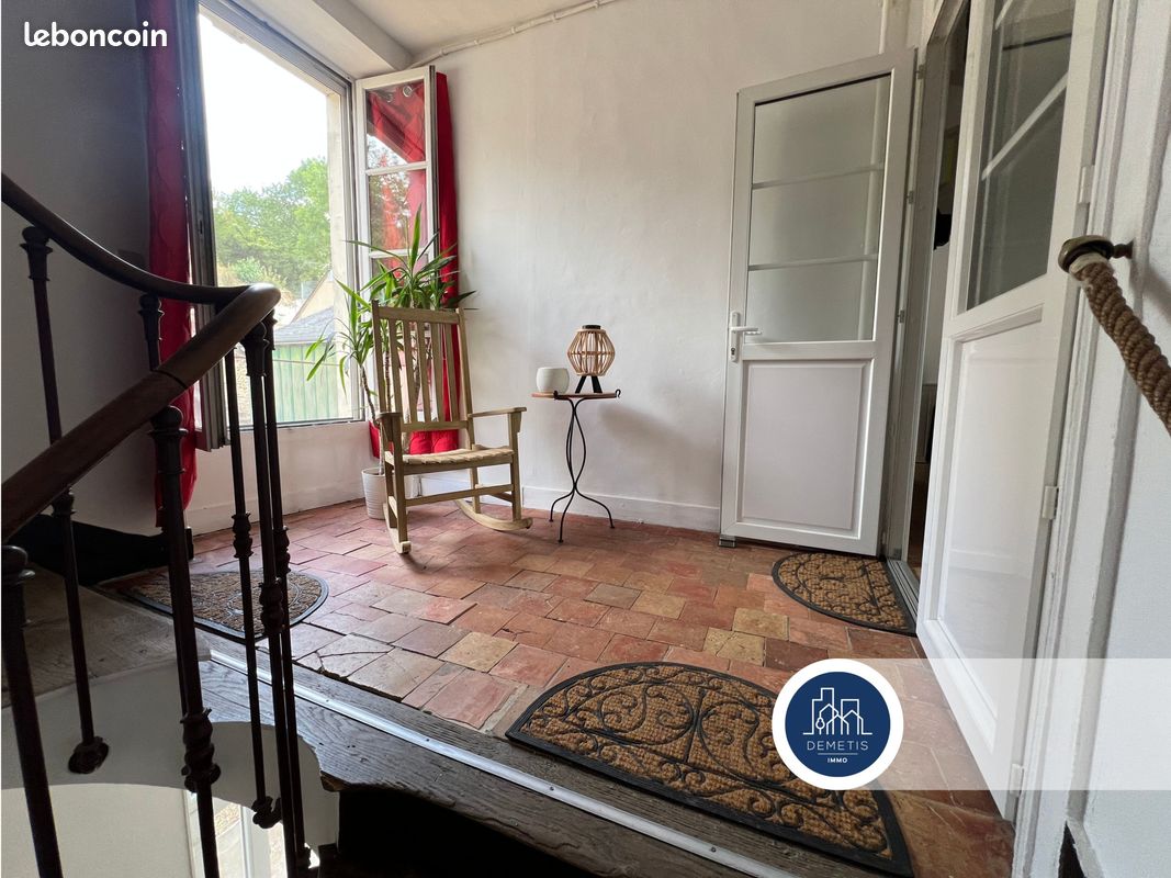 Maison 7 pièces 188 m² · à Saint-Calais · 188 m² · 138 000 €