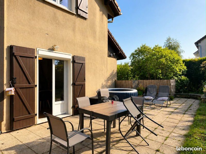 Maison 7 pièces 128 m² · à Vittel · 128 m² · 210 000 €