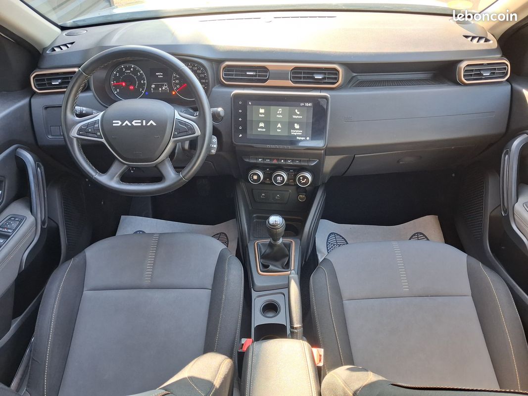 Dacia Duster 1.5 Blue dCi 115ch Extreme 4x2 + ATTELAGE (image 3)