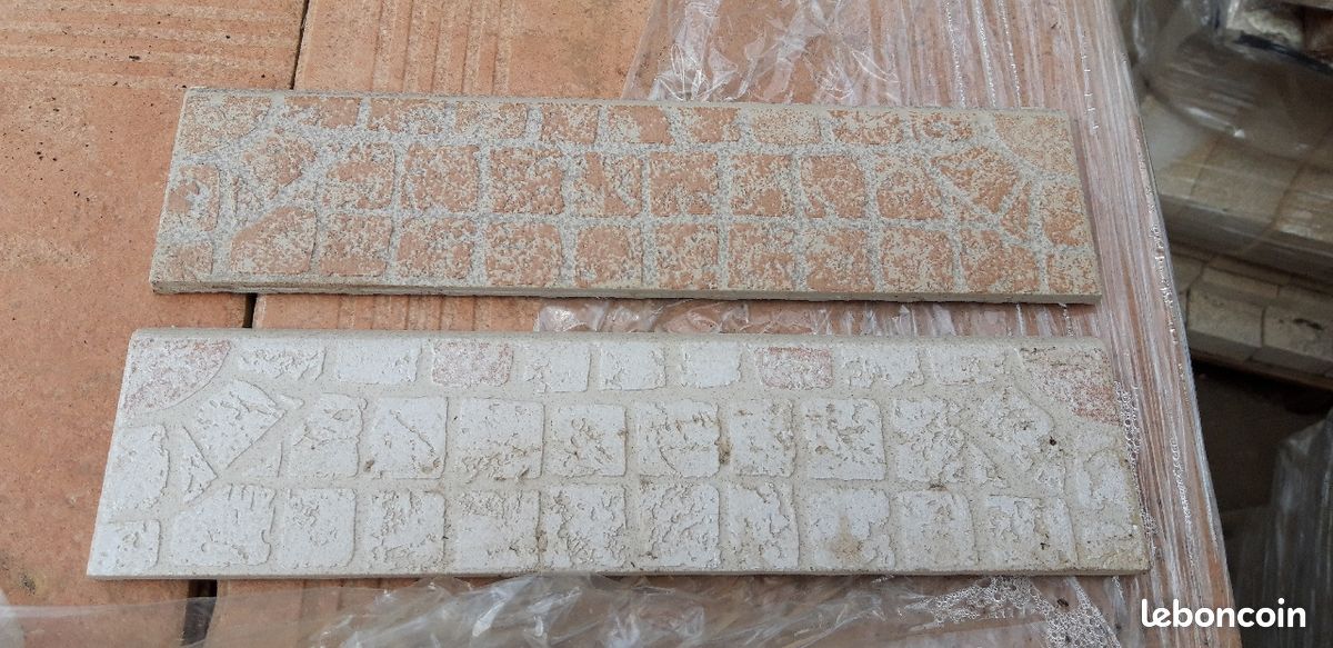 Plinthes (image 1)