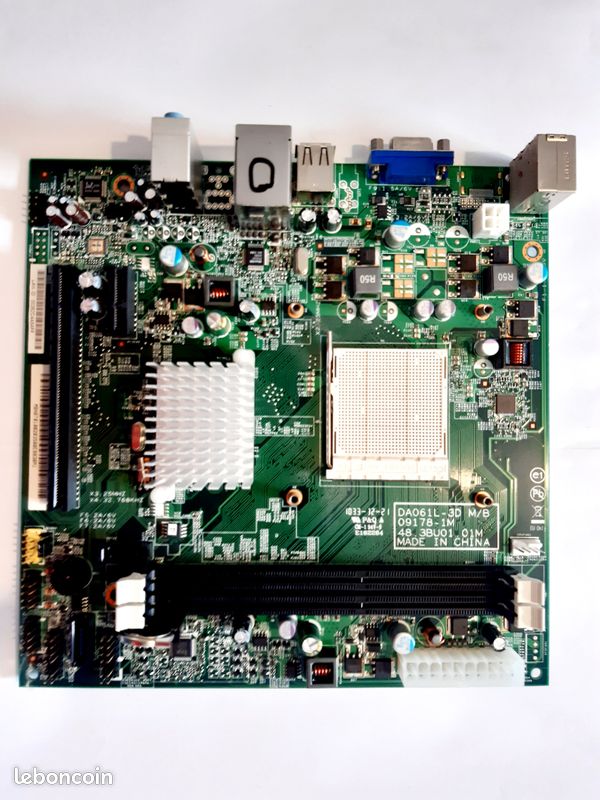 Carte mère Acer NBV7L11001 11313-1M 48.4VT01.01M P633 QM77 HD Graphics