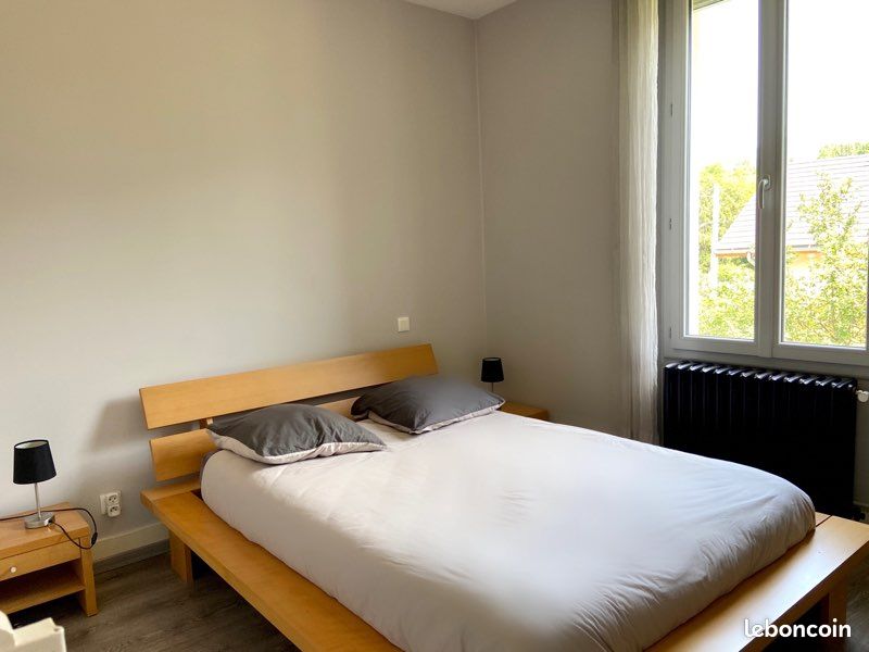 Location de vacances ou cure à Aix Les Bains - 2 Chambres - Bel appartement Lumineux avec Terrasse donnant sur Parc Arboré (image 5)