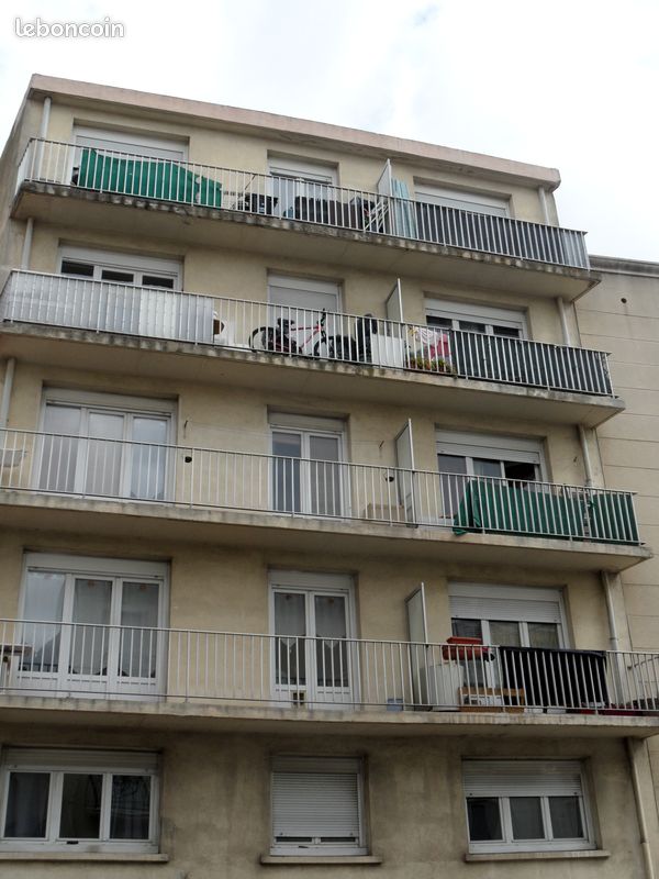 Appartement 2 pièces 48 m² · à Béziers · 48 m² · 59 000 €