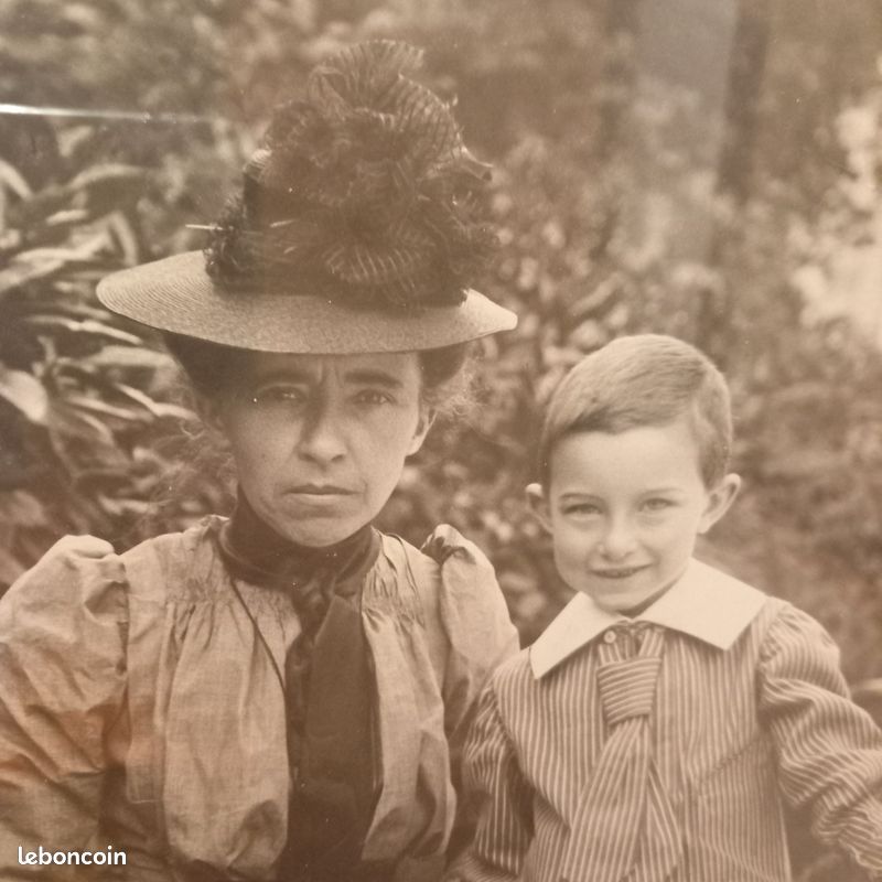 Photo ancienne dans cadre en bois doré. Fin XIXE SIÈCLE (image 4)