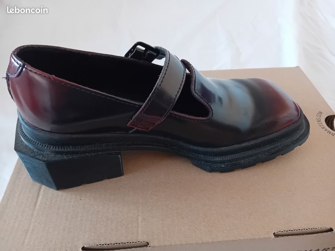 Chaussure doc (image 1)