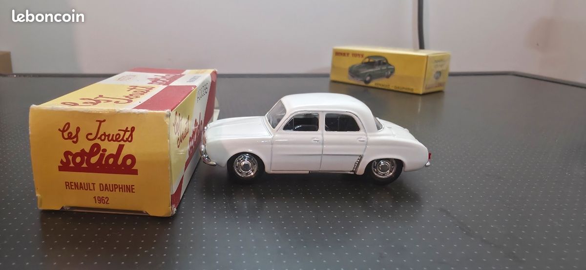 RENAULT DAUPHINE 1962 1093 SOLIDO 1/43 - 431246 - La Boutique D'ALAIN