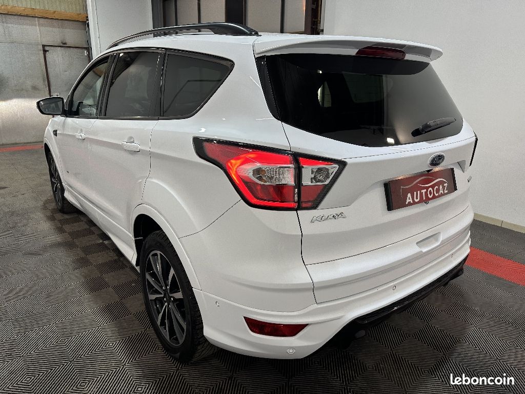 Ford Kuga 1.5 EcoBoost 182 4x4 BVA6 ST-Line +60000KMS +CAMERA (image 6)