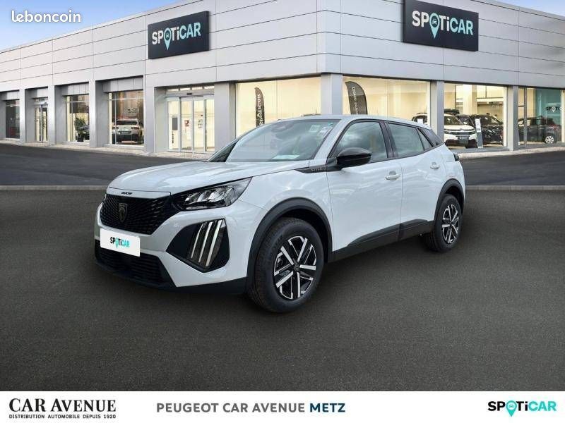 PEUGEOT 2008 Hybrid 145 e-DCS6 Style (image 1)