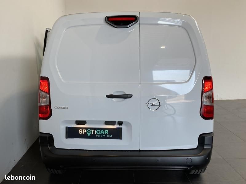 Opel Combo Cargo M 650kg HDi 100 Pack Premium Connect / GPS / Caméra (image 6)