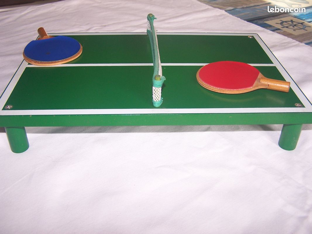 Mini jeu de tennis de table en bois - Jeu de société interactif pour