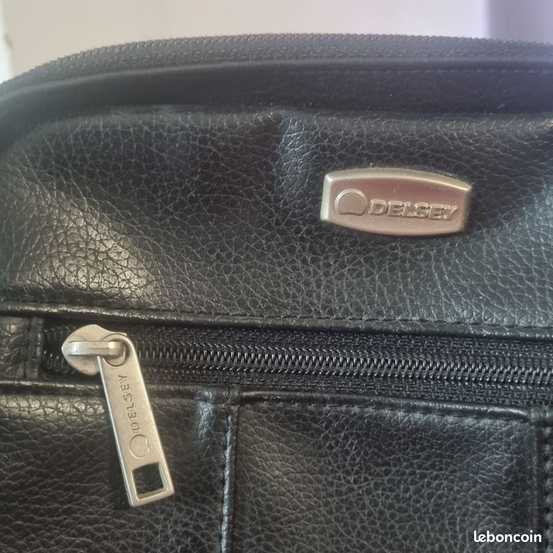 Sacoche delsey homme Accessoires Bagagerie