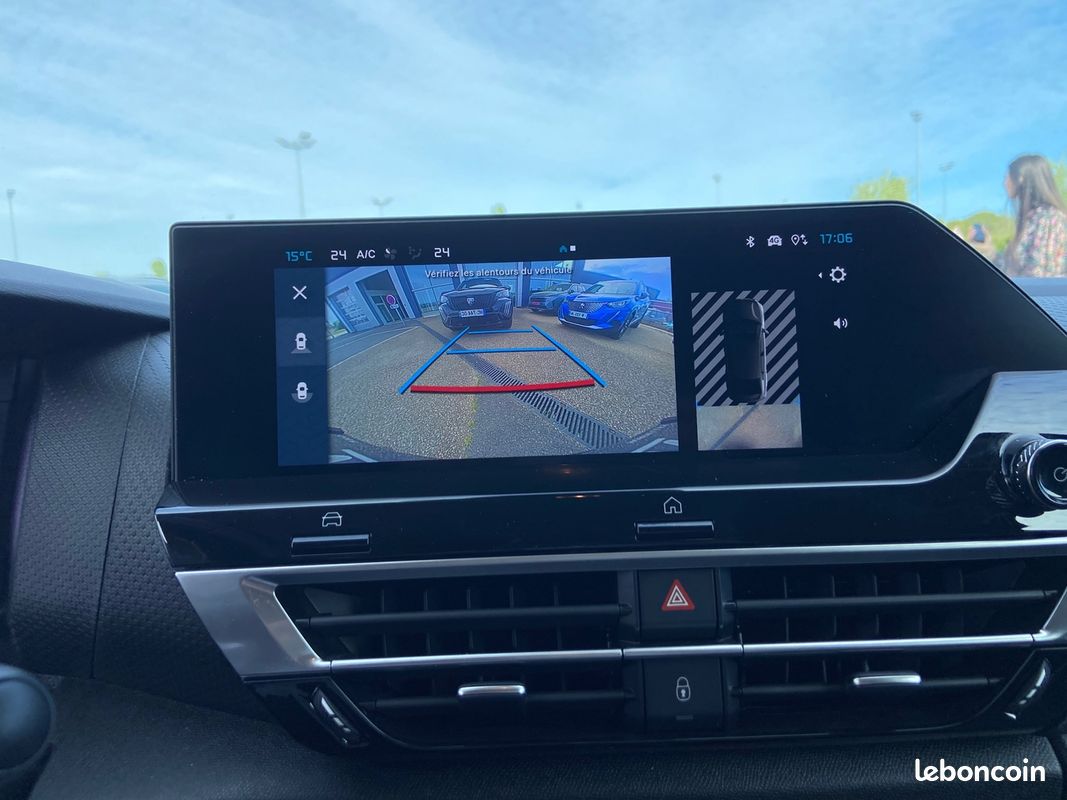 Citroen C4 X 1.5 BLUEHDI 130CH S&S MAX AUTOMATIQUE (image 12)