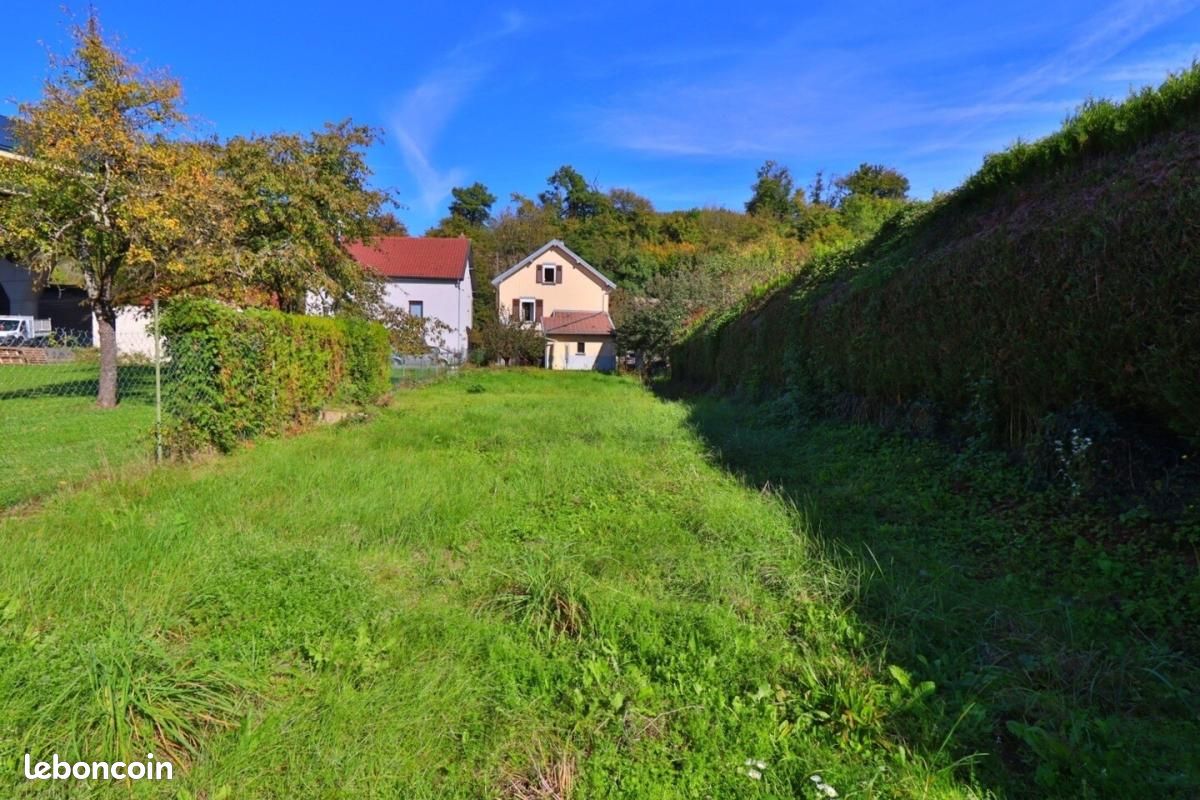Maison 8 pièces 159 m² · à Arbouans · 159 m² · 99 000 €
