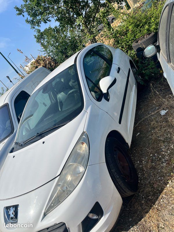 Peugeot 307 (image 3)