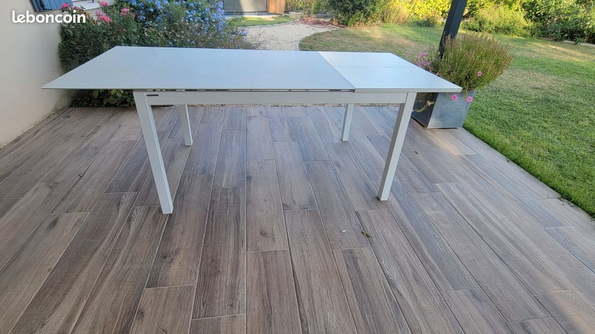 Table en verre extensible (image 3)