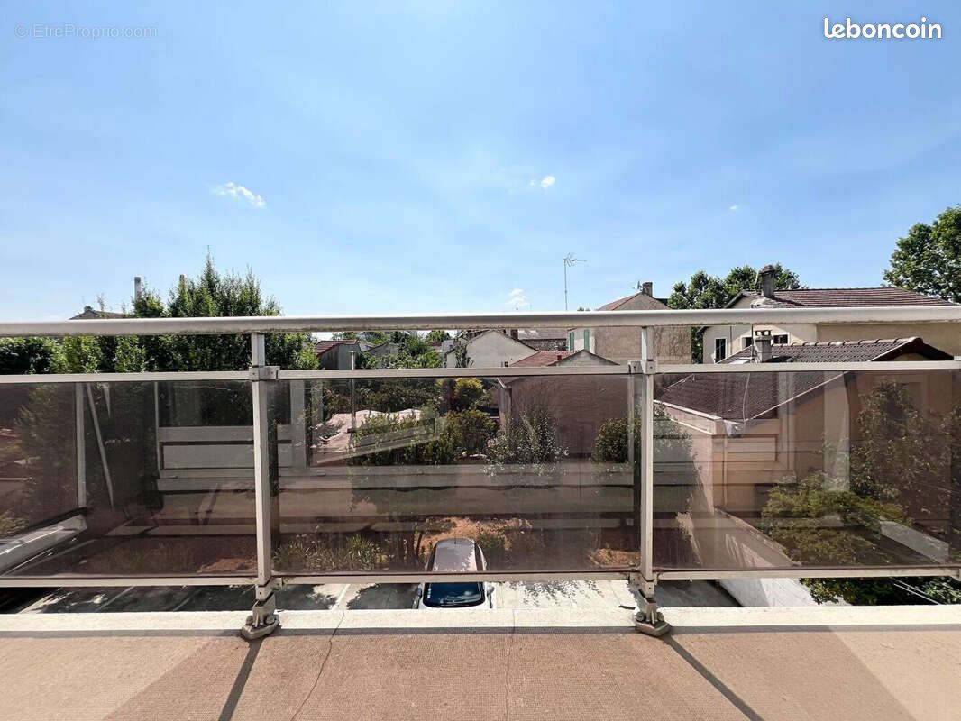 Appartement 3 pièces 80 m² · à Alfortville · 80 m² · 309 000 €