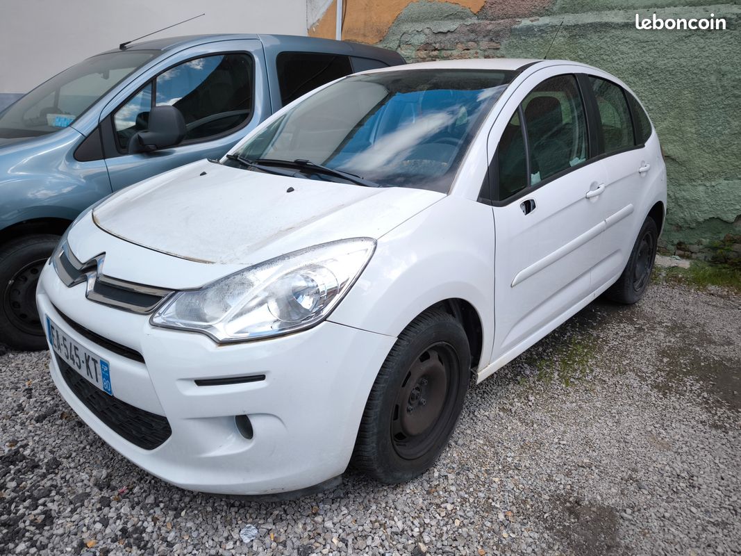Citroën C3 1.0 puretech moteur HS dans l'état (image 1)
