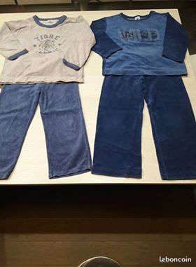 2 pyjamas Petit Bateau 6 ans (image 1)