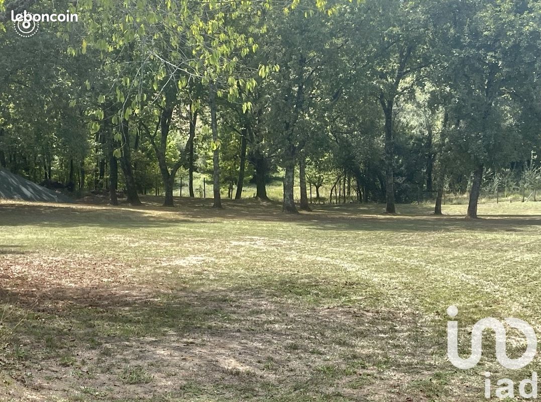 Terrain 3295 m² · à Créon · 3 295 m² · 240 000 €