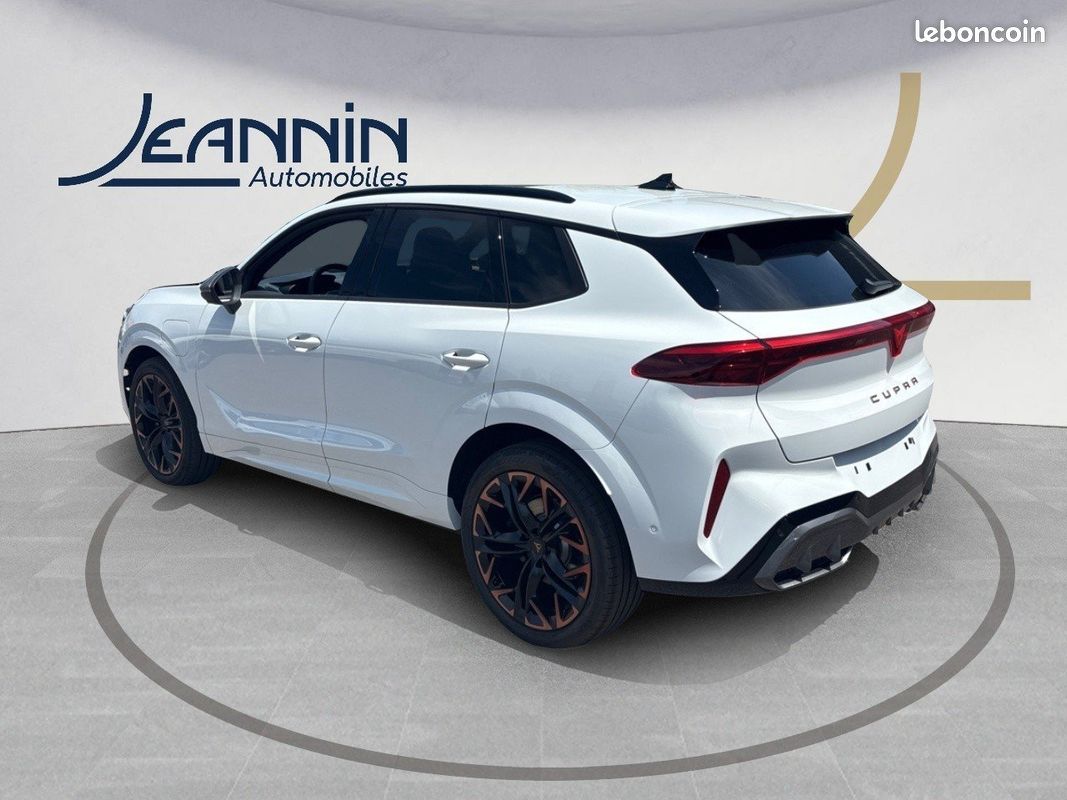 CUPRA Terramar 1.5 eHybrid 272 ch DSG6 VZ (image 3)
