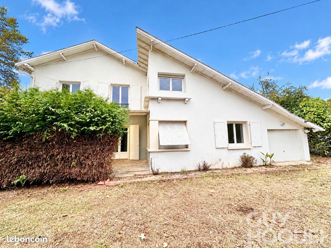 Maison 5 pièces 134 m² · à Orthez · 134 m² · 140 000 €