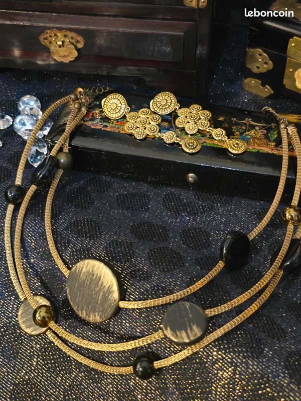 Ensemble Choker Multirangs & Clips Oversize Dorées Vintage (image 2)