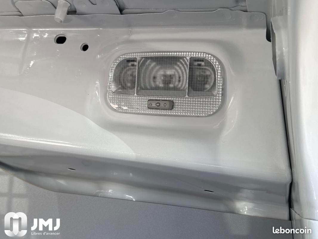Citroën Berlingo CABINE APPROFONDIE CA TAILLE XL BLUEHDI 100 S&S BVM6 (image 28)