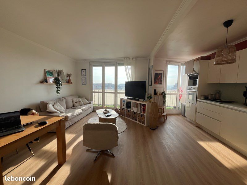 Appartement 2 pièces 60 m² · à Créteil · 60 m² · 280 000 €