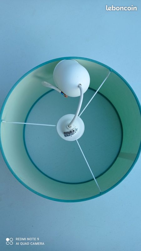 Lustre (image 2)