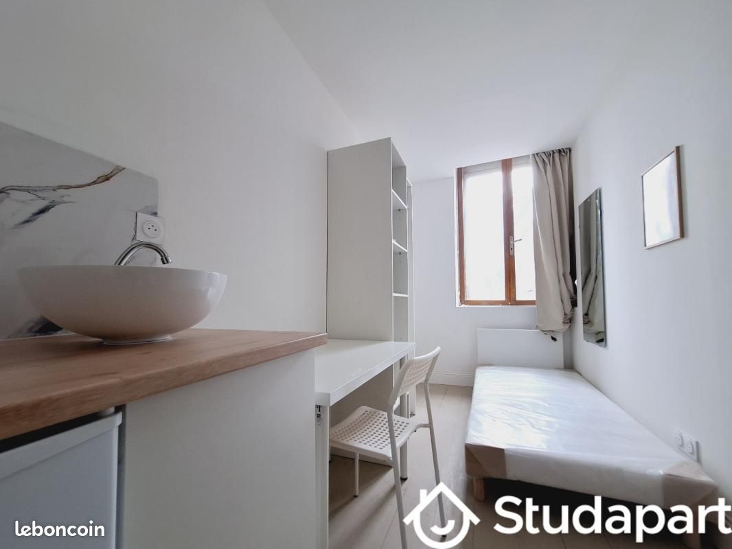 Appartement 1 pièce 12 m² · à Roubaix · 12 m² · 420 €