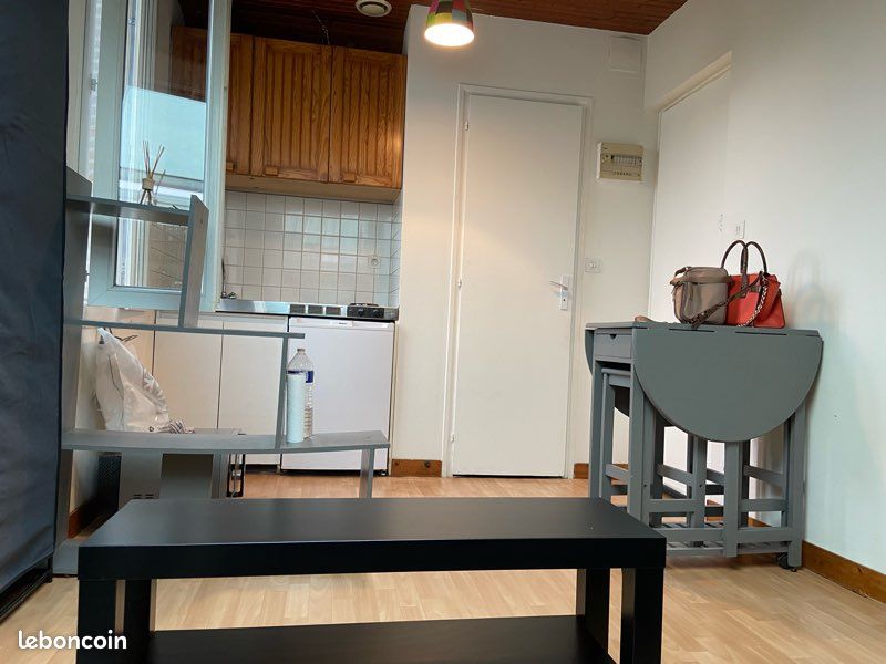 Appartement 1 pièce 19 m² · à Orléans · 19 m² · 380 €