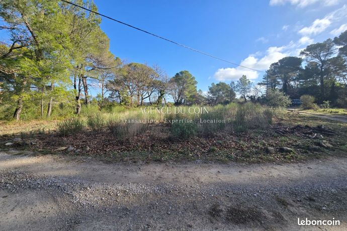 Terrain 2520 m² Figanières