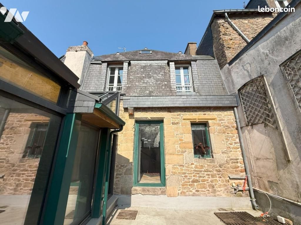 Appartement 213 m² · à Vannes · 213 m² · 877 909 €