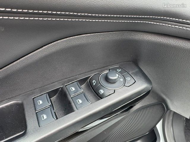 Ford PUMA 1.0 ECOBOOST HYBRID 125CH TITANIUM BUSINESS (image 11)